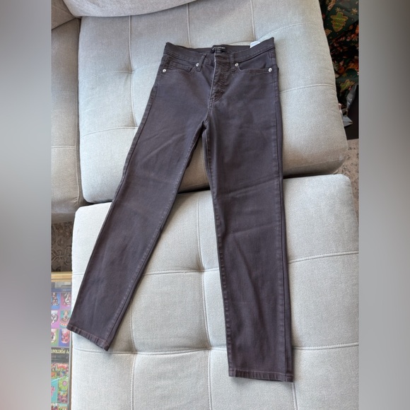 Banana Republic slim fit high rise dark brown jeans size 4 - Picture 4 of 6